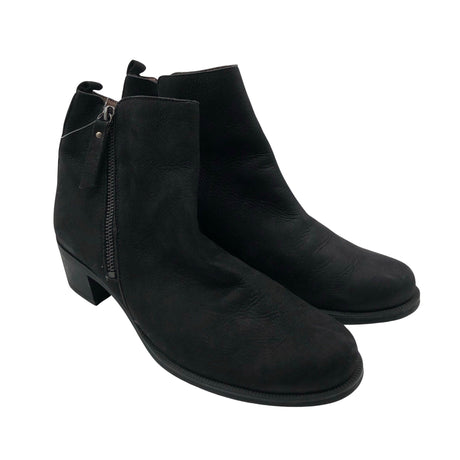 Unisex Wonders - Poolsaapad, suurus 41 - Must (2)