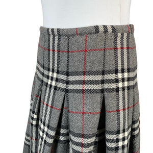 Unisex Burberry - Mitteveniv seelik, suurus 42 - Hall (3)