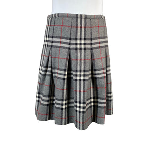Unisex Burberry - Mitteveniv seelik, suurus 42 - Hall (1)