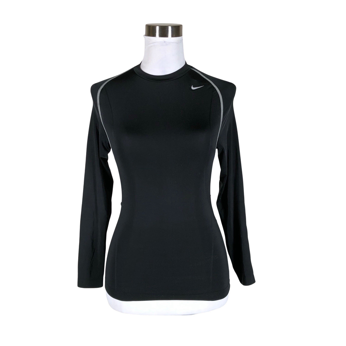 Unisex Nike - Spordisärk, pikad käised, suurus 38 - Must (1)