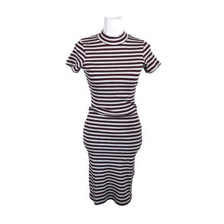 Unisex NOSH - Trikotaažist kleit, suurus 36 - Veinipunane ()