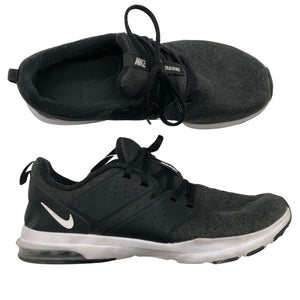 Unisex Nike - Sisespordijalanõud, suurus 40 - Must (1)