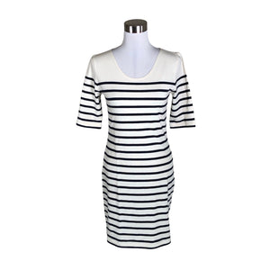 Unisex Filippa K. - Trikotaažist kleit, suurus 38 - Looduslik valge (1)