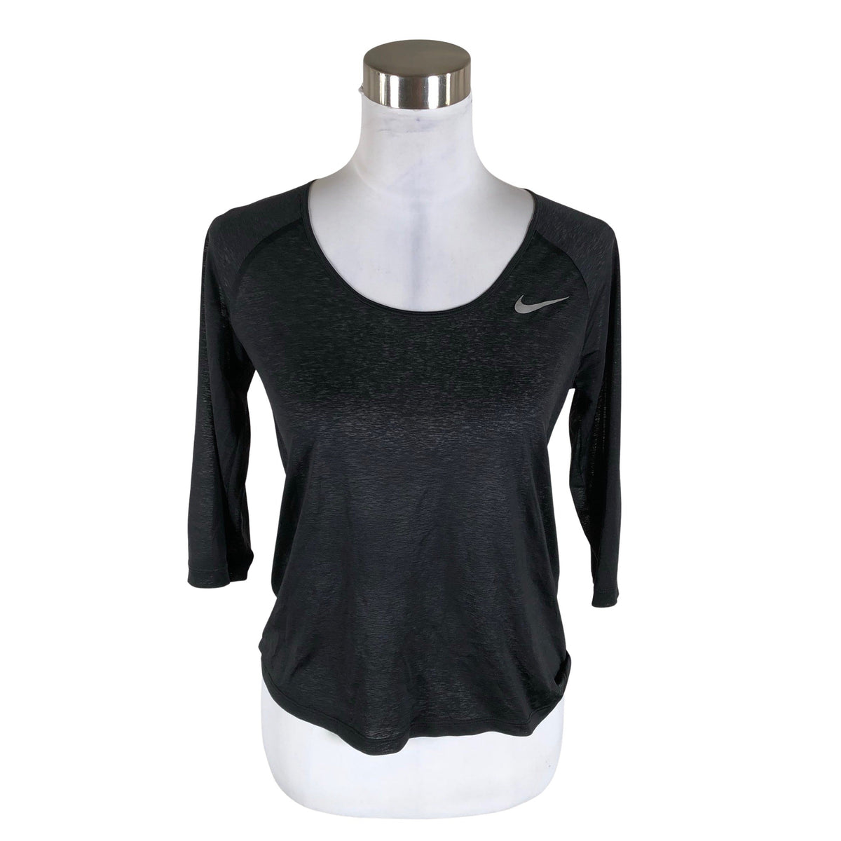 Unisex Nike - Spordisärk, lühikesed käised, suurus 36 - Must (1)