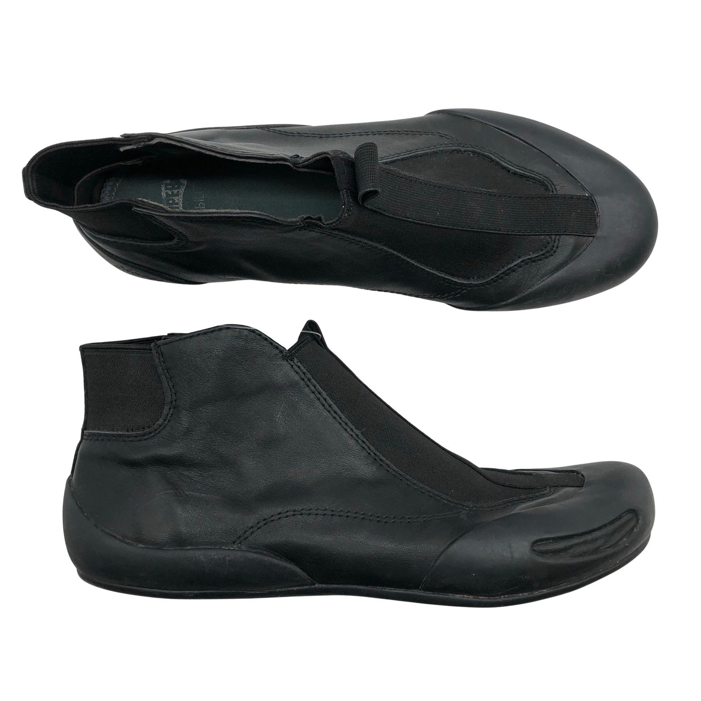 Unisex Camper - Poolsaapad, suurus 39 - Must (1)