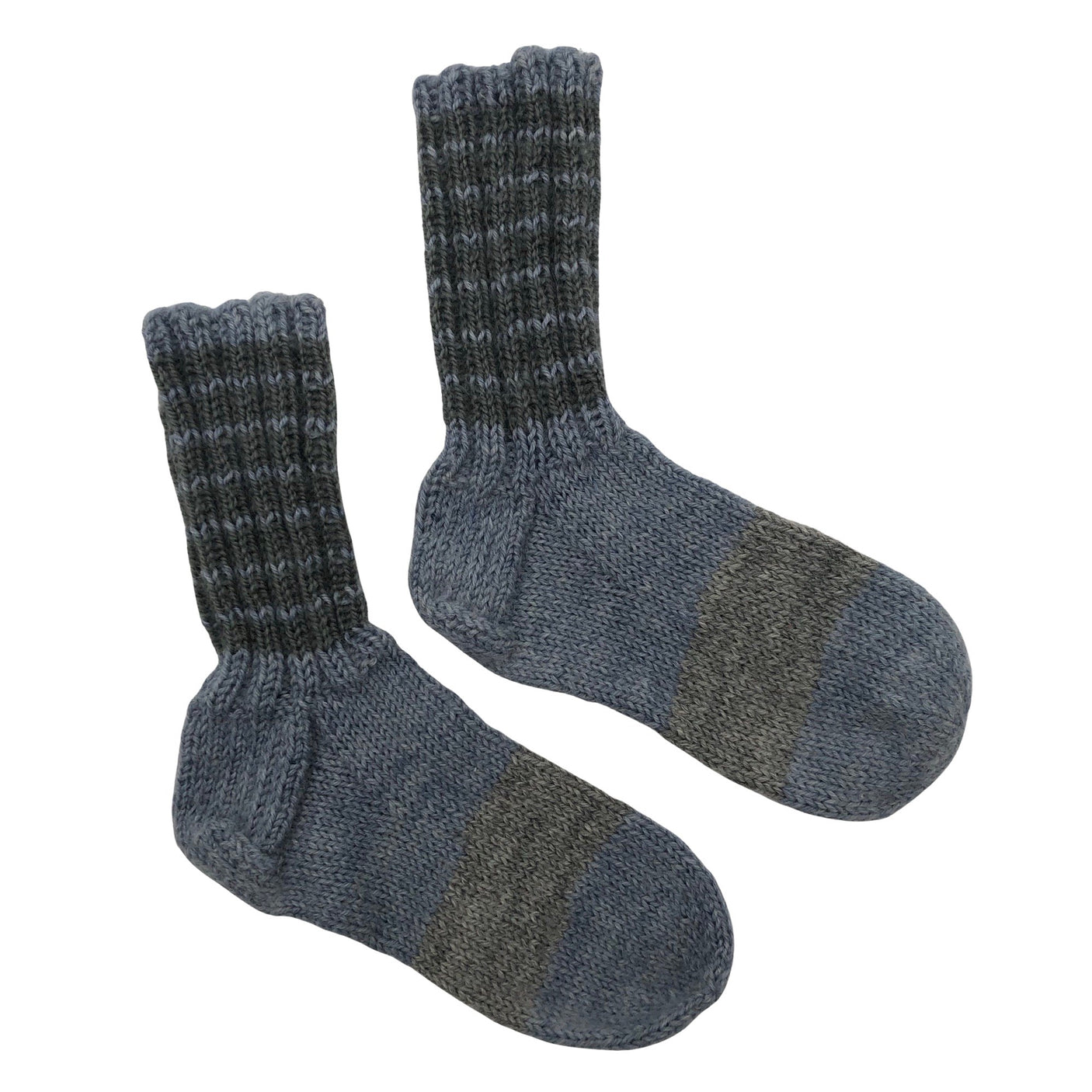 Unisex Handmade - Villased sokid, suurus 31 - Hall (1)