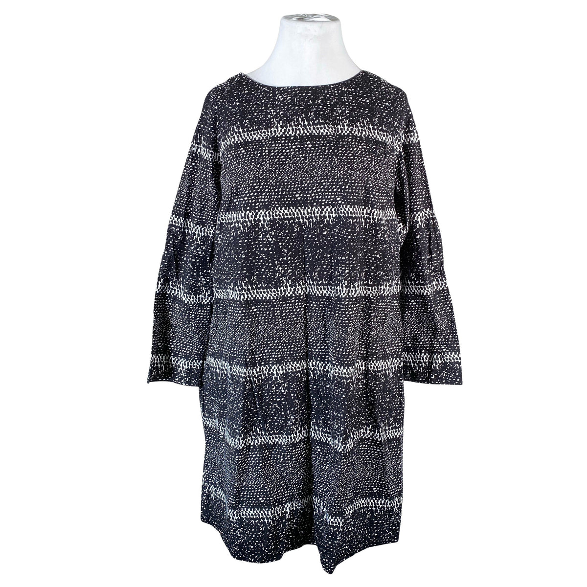 Unisex Marimekko - Mitteveniv kleit, suurus 46 - Must (1)
