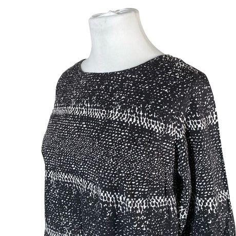 Unisex Marimekko - Mitteveniv kleit, suurus 46 - Must (2)