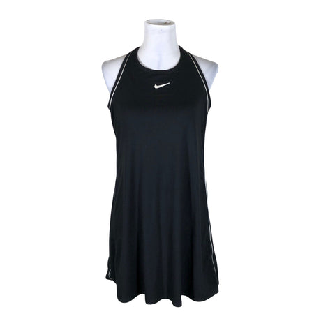 Unisex Nike - Spordikleit, suurus 40 - Must ()