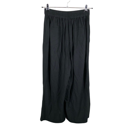 Unisex Makia - Mittevenivad püksid, suurus 40 - Must (2)