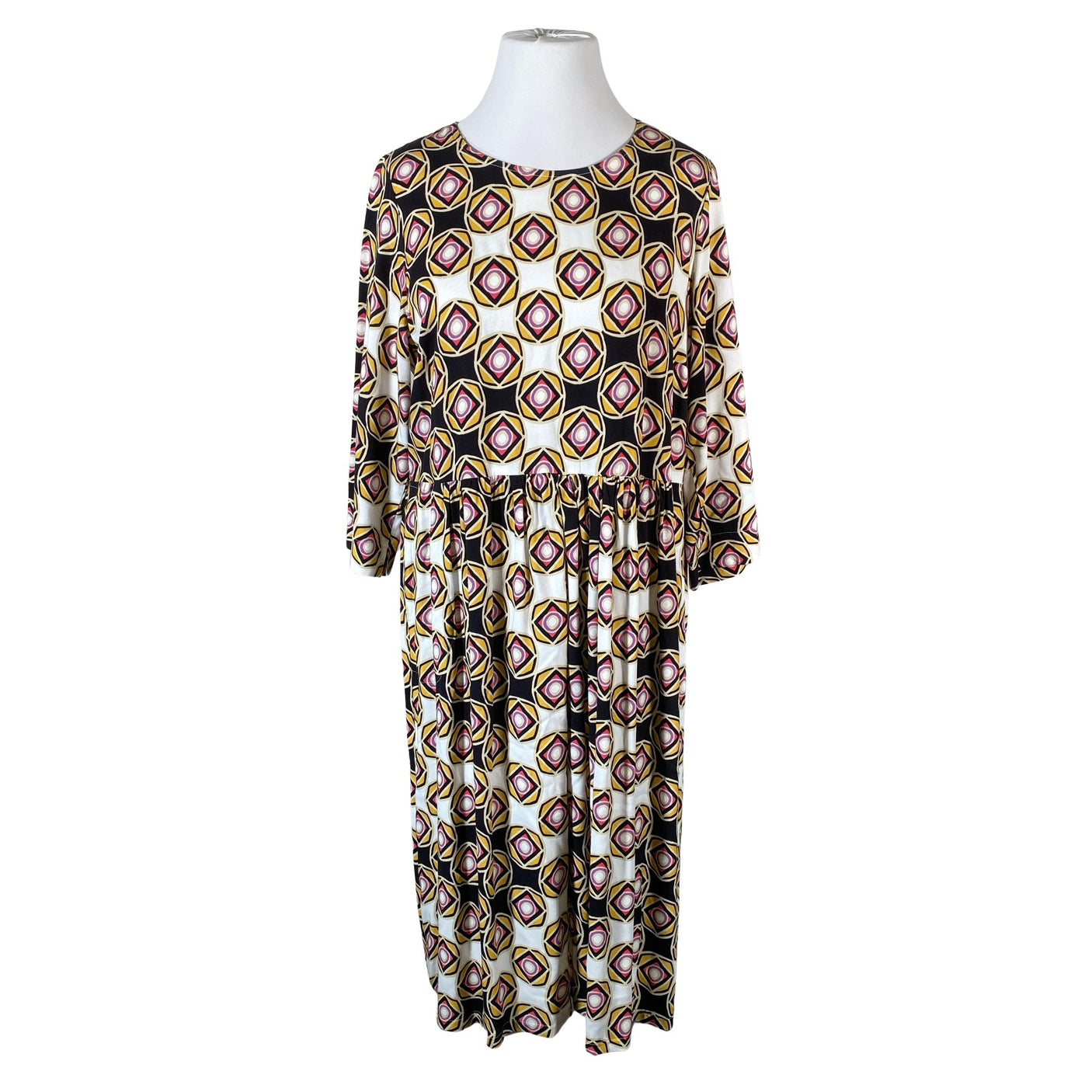 Unisex Kuusama - Mitteveniv kleit, suurus 42 - Must (1)