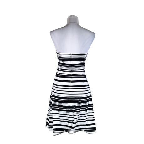 Unisex Calvin Klein - Mitteveniv kleit, suurus 34 - Valge (2)