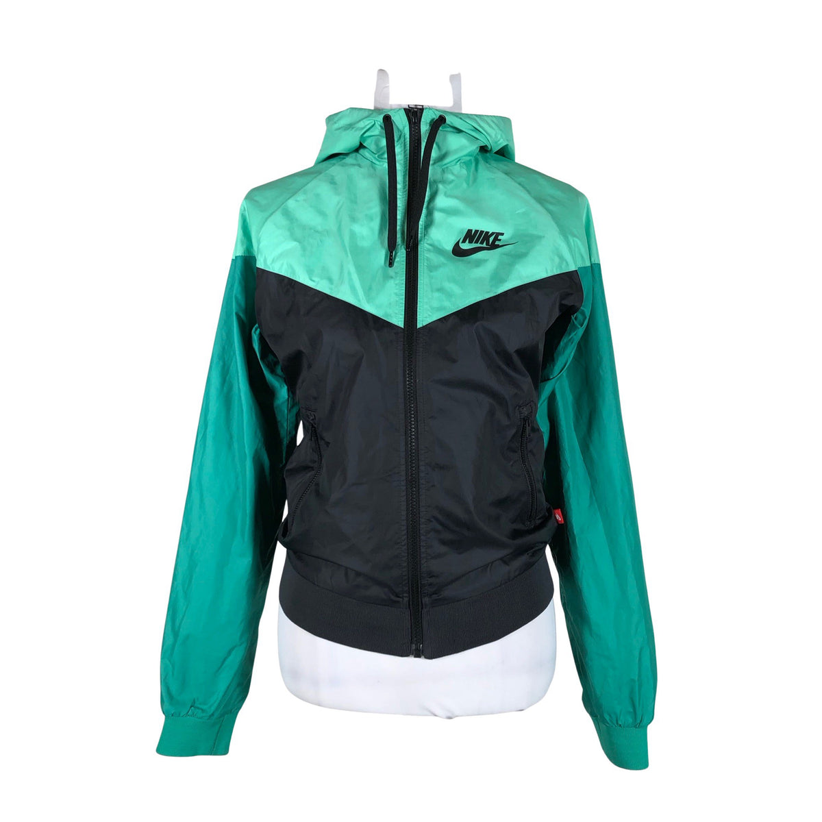 Unisex Nike - Jope, suurus 36 - Must (1)