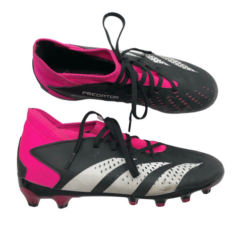 Unisex Adidas - Jalgpallijalatsid , suurus 37 - Must ()