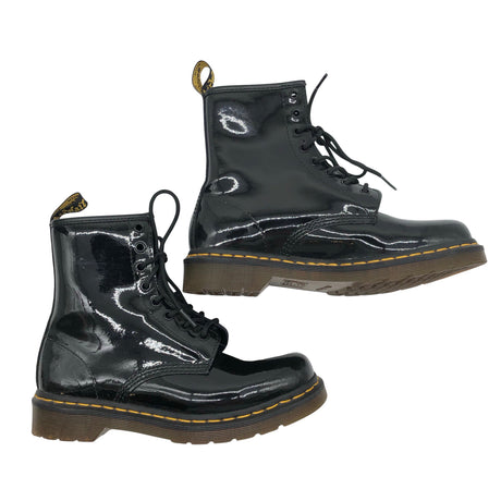 Unisex Dr. Martens - Nööridega saapad, suurus 40 - Must ()