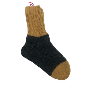 Unisex Handmade - Villased sokid, suurus 40 - Hall (1)