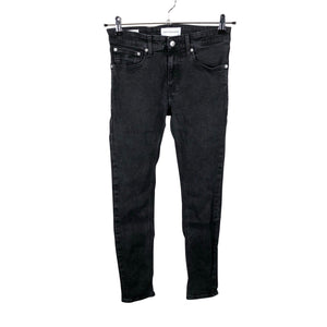 Unisex Calvin Klein Jeans - Teksad, suurus W29 - Must (1)