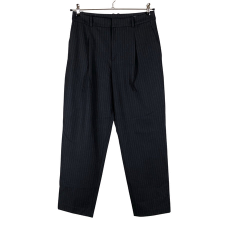 Unisex Uniqlo - Mittevenivad püksid, suurus 38 - Must ()