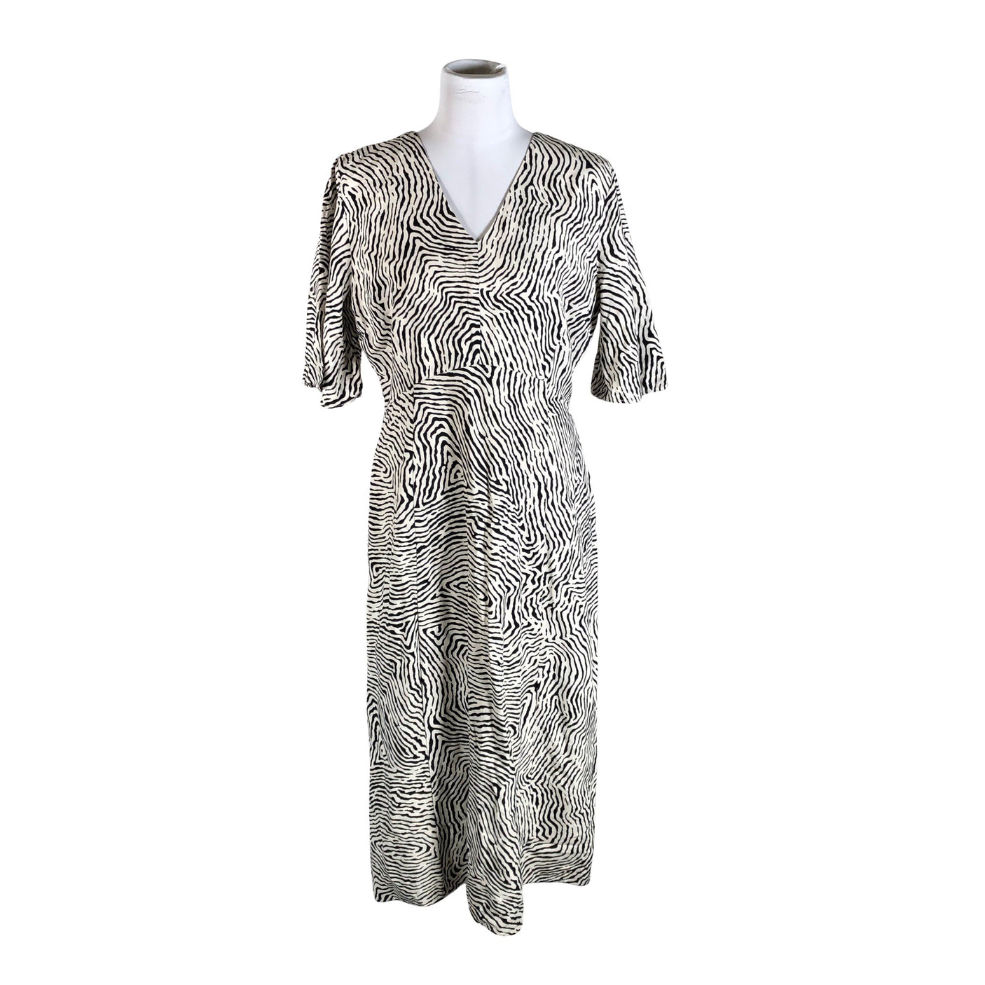 Unisex Handmade - Mitteveniv kleit, suurus 40 - Looduslik valge (1)
