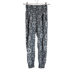 Unisex Urban Classics - Õhukesed püksid, suurus 34 - Must (1)