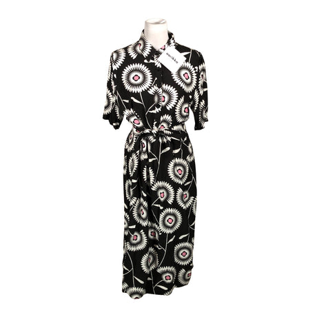 Unisex Aarikka - Mitteveniv kleit, suurus 40 - Must ()