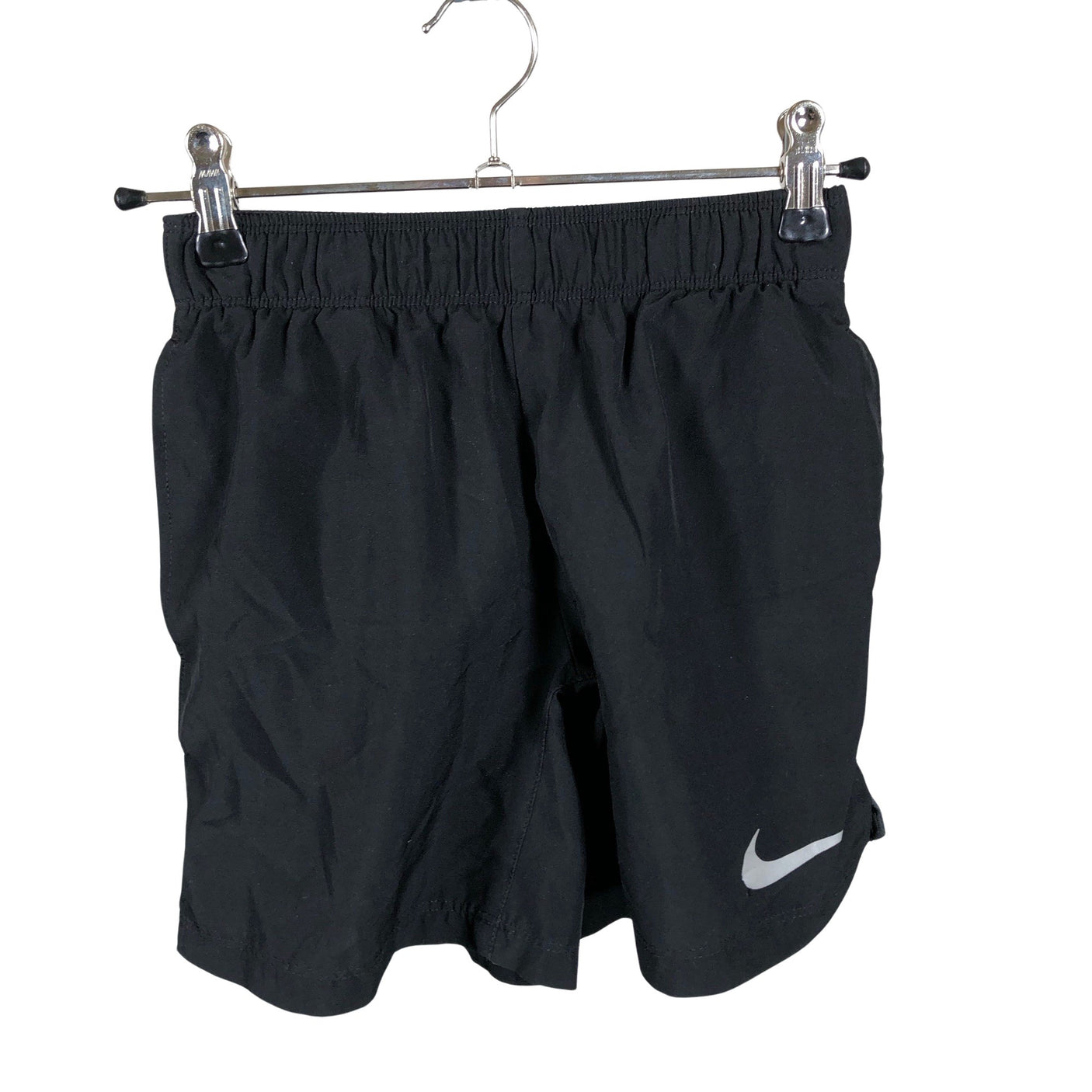 Unisex Nike - Lühikesed spordipüksid, suurus 128 - 134 - Must (1)