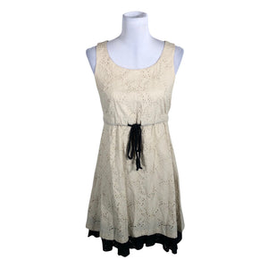 Unisex Muotikuu - Mitteveniv kleit, suurus 34 - Beige (1)
