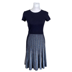 Unisex Hugo Boss - Kootud kleit, suurus 38 - Sinine (1)