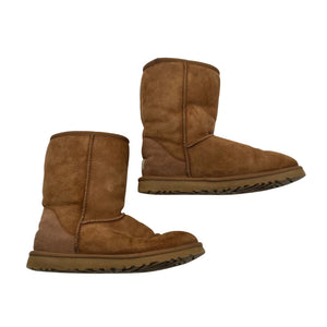 Unisex Ugg - Talvejalanõud, suurus 38 - Beige (1)