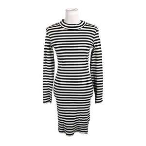 Unisex NOSH - Trikotaažist kleit, suurus 40 - Must (1)