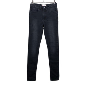 Unisex Levi's - Teksad, suurus 146 - 152 - Hall (1)