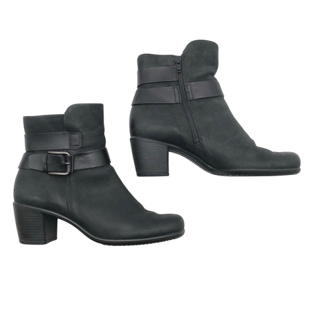 Unisex Ecco - Poolsaapad, suurus 39 - Must ()