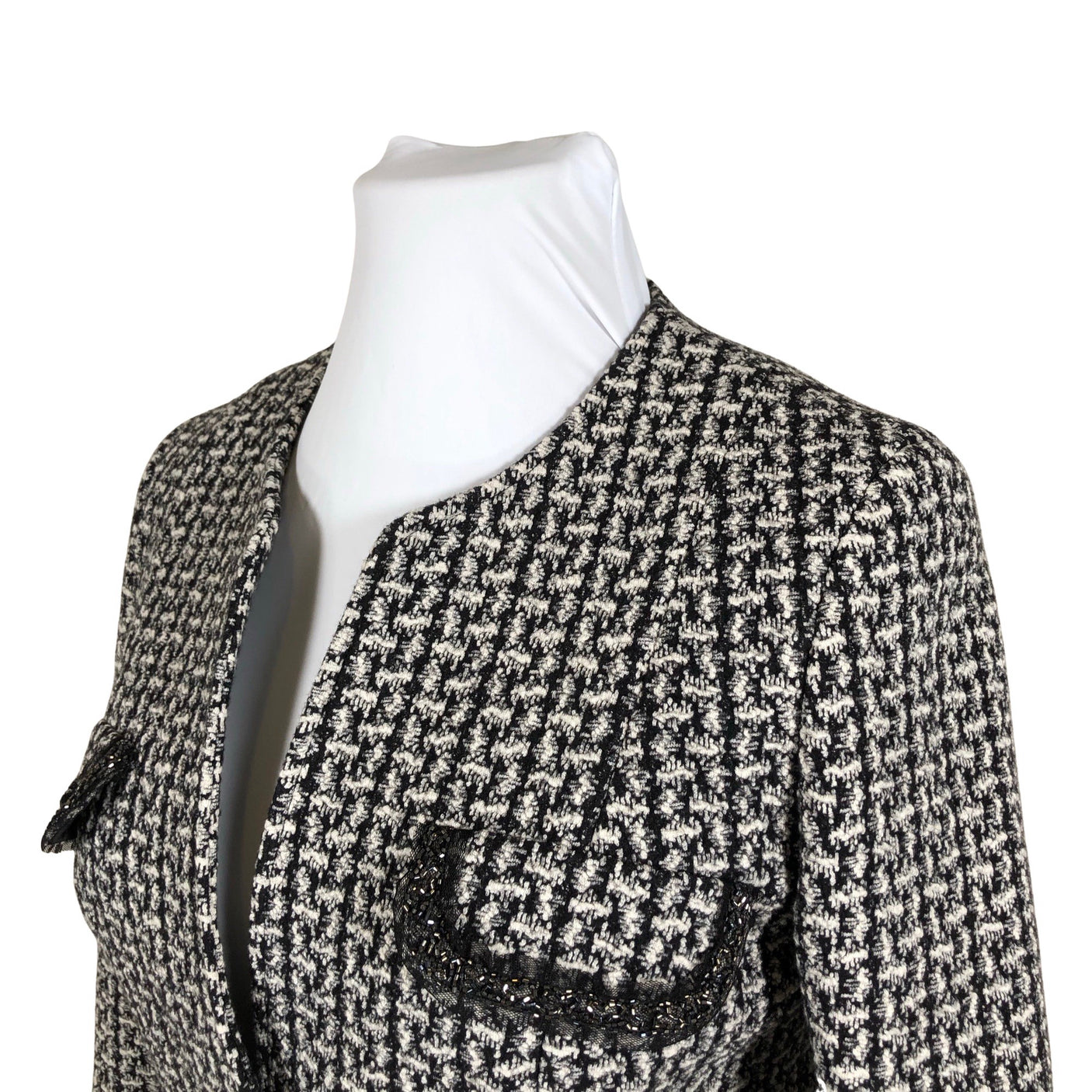 Unisex Andiata - Jakk, suurus 42 - Must (3)