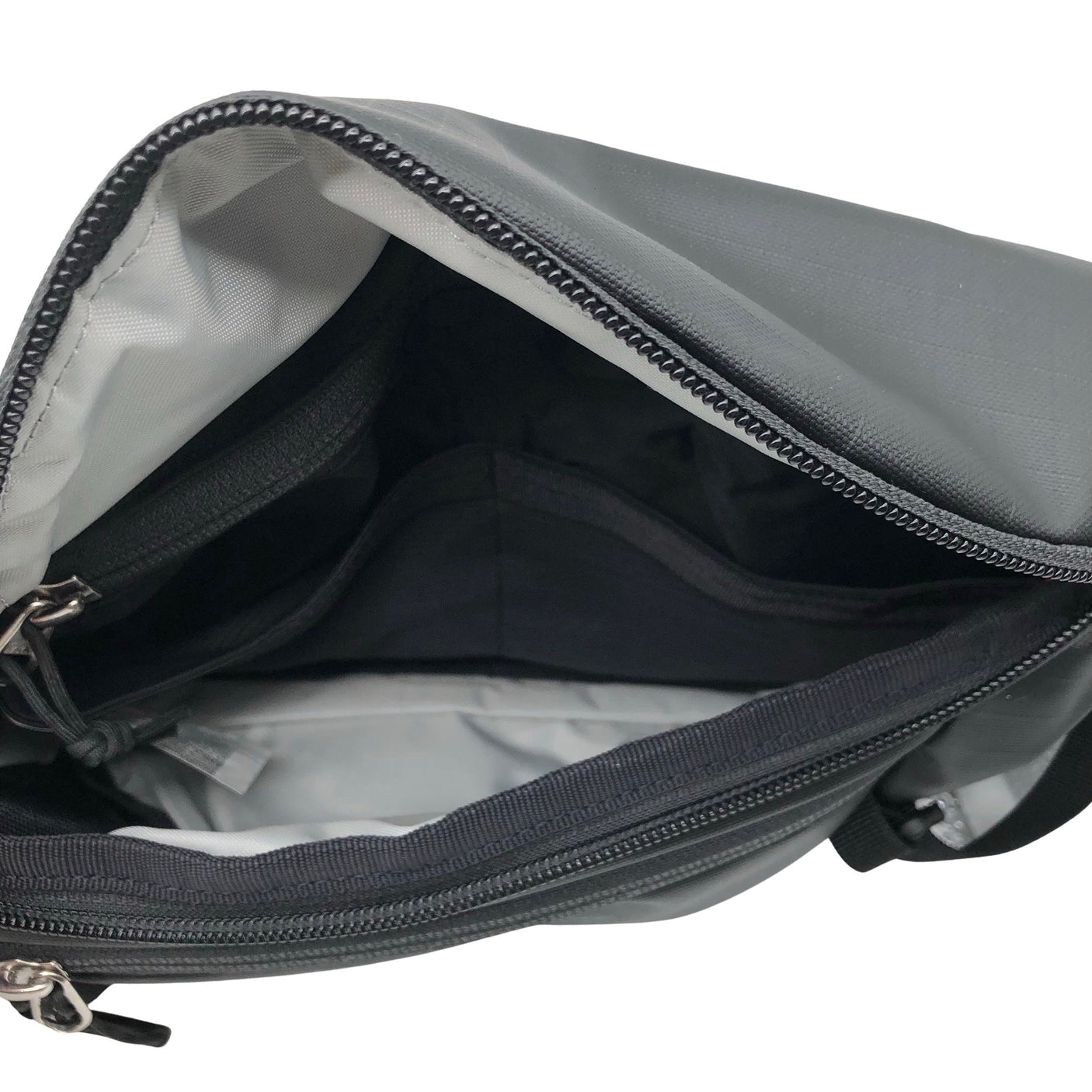 Unisex Osprey - Vöökott, suurus Midi - Must (3)