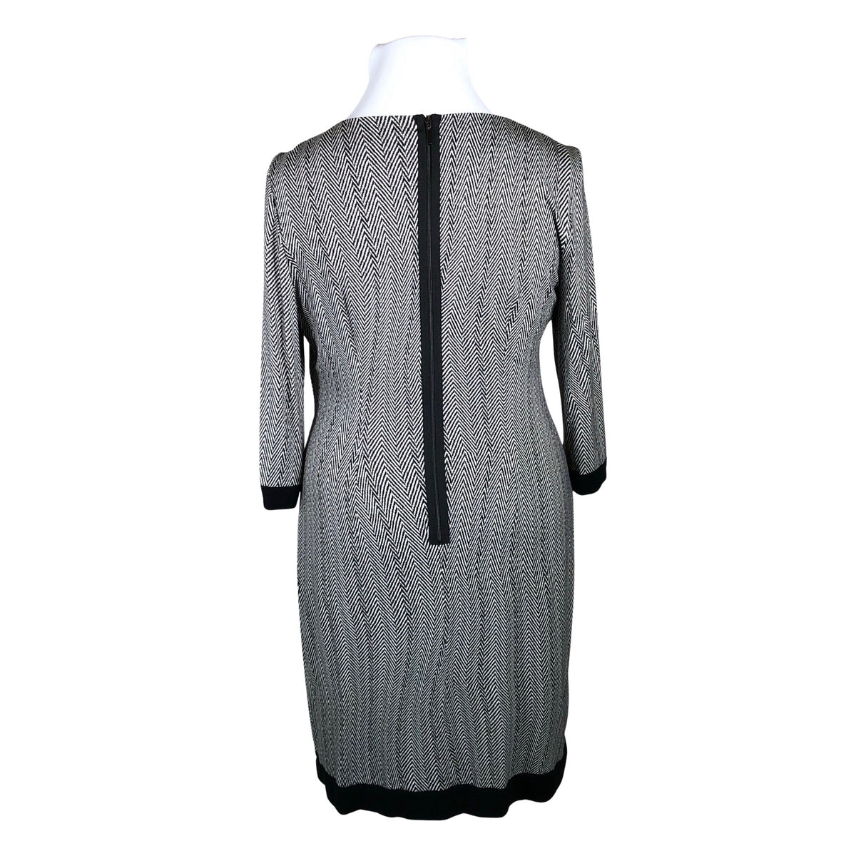 Unisex Apanage - Trikotaažist kleit, suurus 42 - Must (2)
