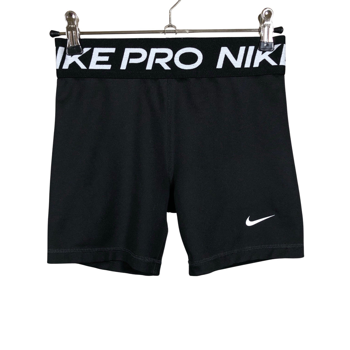 Unisex Nike - Lühikesed spordipüksid, suurus 146 - 152 - Must (1)