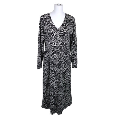 Unisex NOSH - Trikotaažist kleit, suurus 38 - Must ()