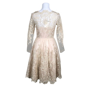 Unisex Chi Chi London - Pidulik kleit, suurus 36 - Beige (2)