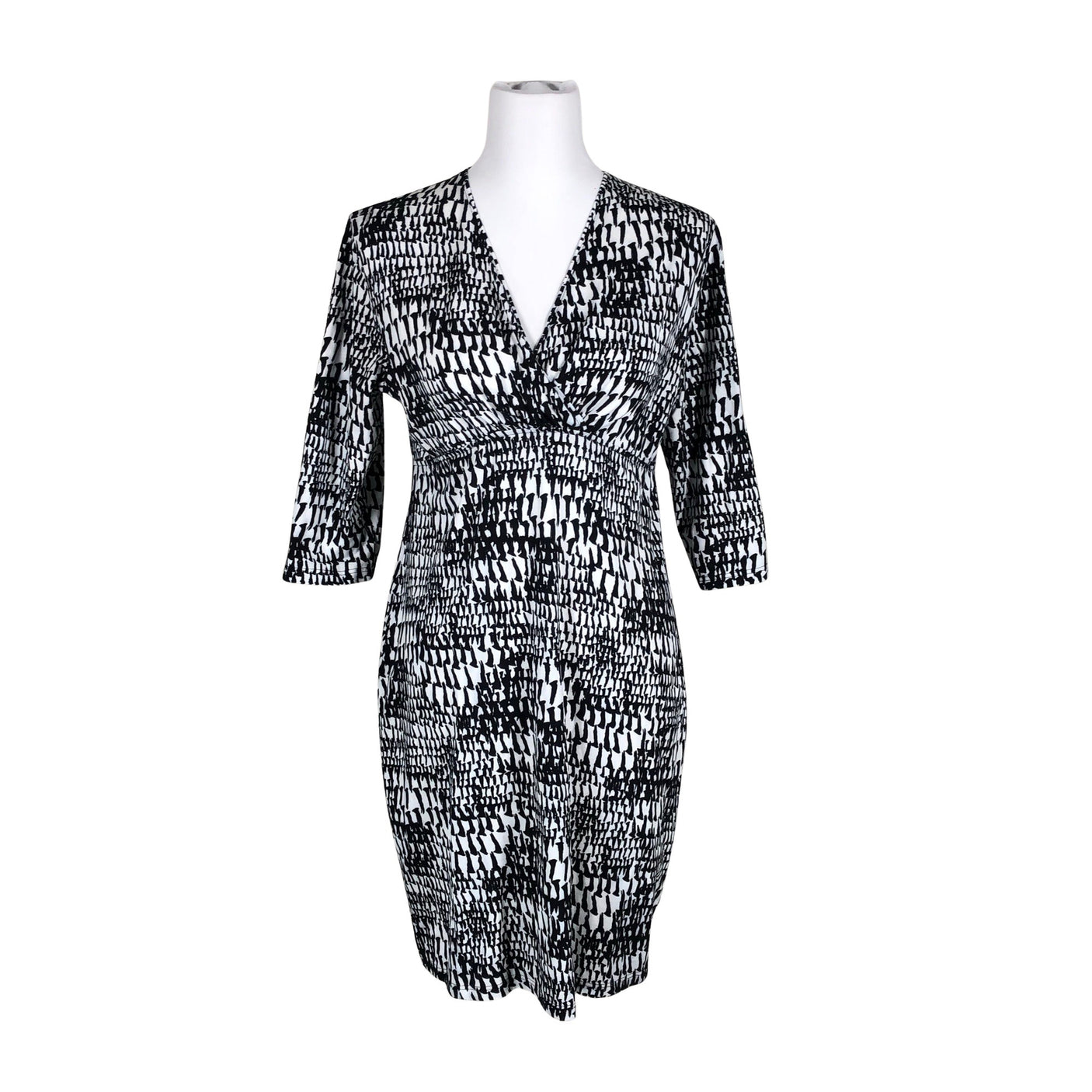 Unisex Nanso - Trikotaažist kleit, suurus 38 - Must (1)