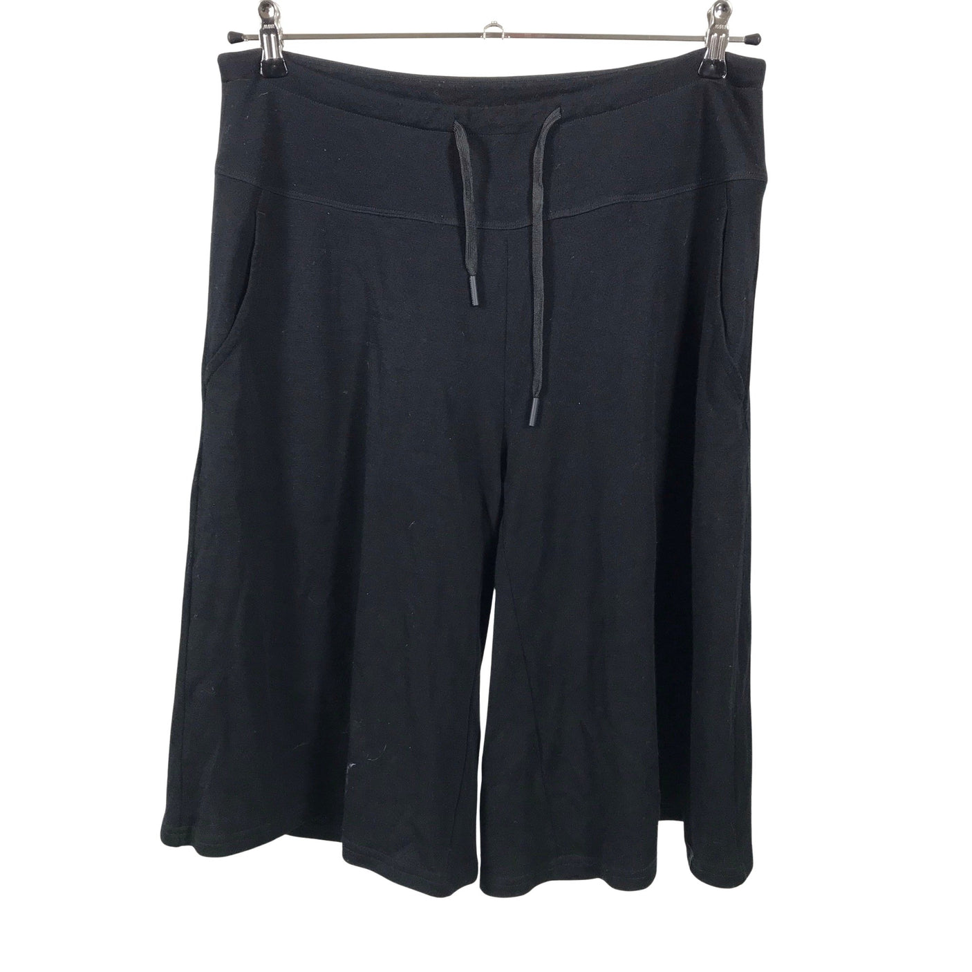 Unisex North Outdoor - Dressikangast lühikesed püksid, suurus 40 - Must (1)