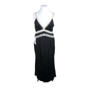 Unisex Never Fully Dressed - Õhuke kleit, suurus 44 - Must (1)