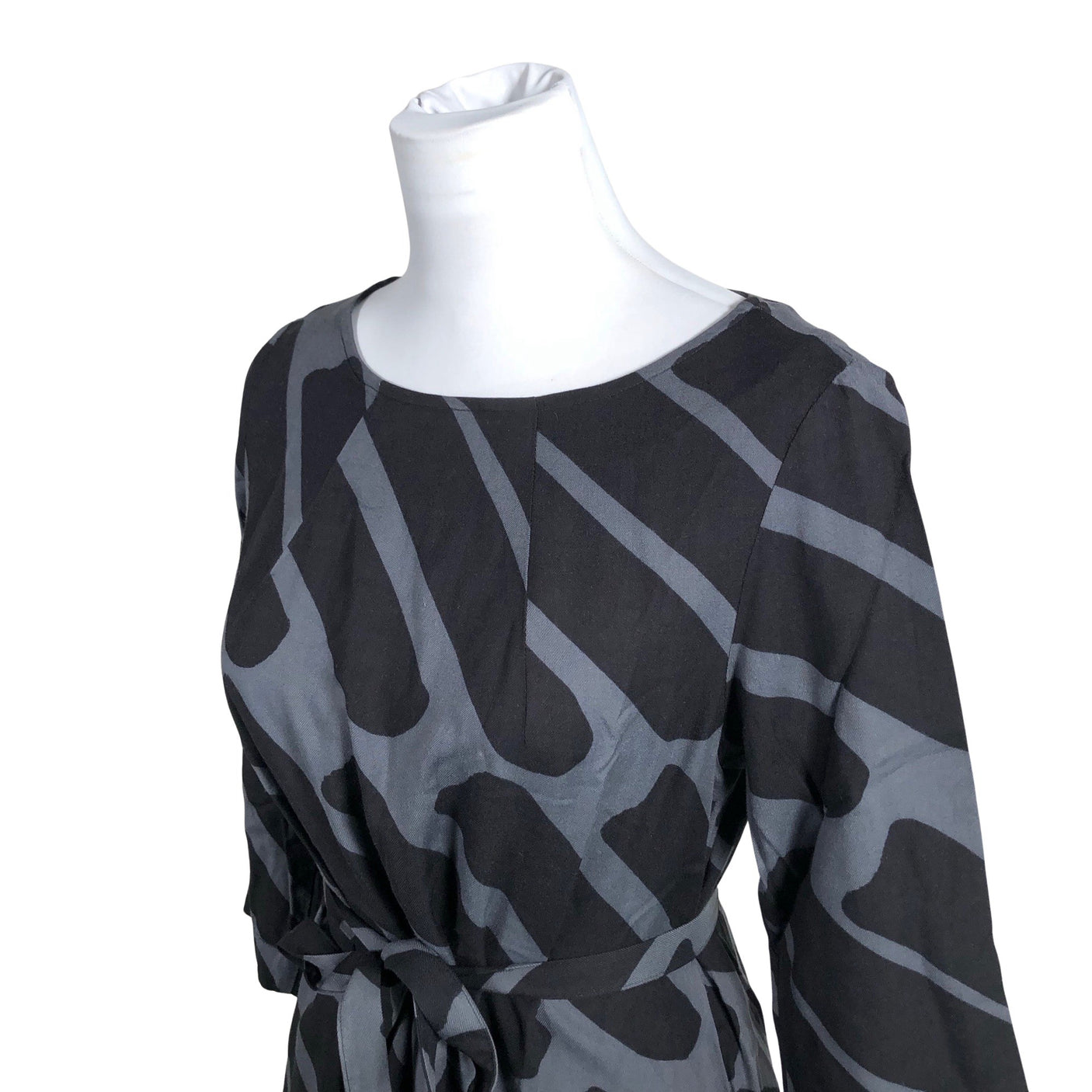 Unisex Marimekko - Mitteveniv kleit, suurus 38 - Hall (3)