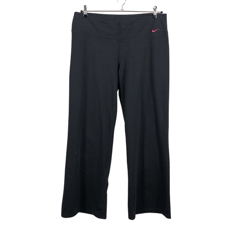 Unisex Nike - Spordipüksid, suurus 42 - Must ()
