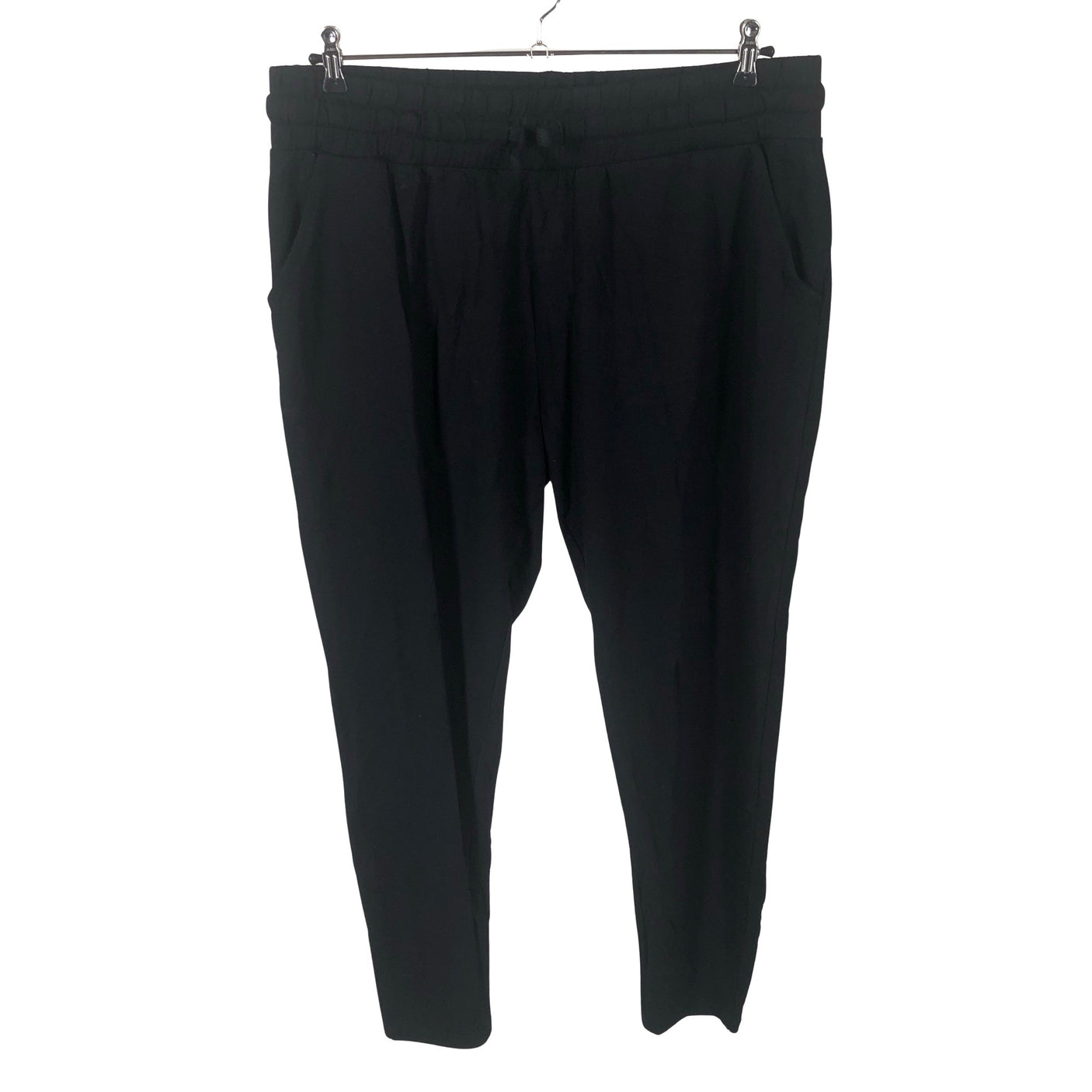 Unisex me&i - Trikotaažist püksid, suurus 42 - Must