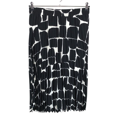 Unisex Nanso - Plisseerseelik, suurus 40 - Must ()