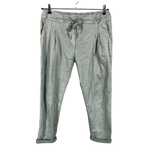 Unisex Perfect Jeans - Mittevenivad püksid, suurus 40 - Roheline (1)