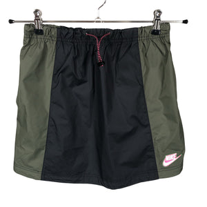 Unisex Nike - Spordiseelik, suurus 34 - Roheline (1)
