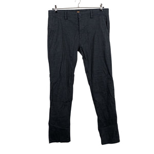 Unisex Hugo Boss - Mittevenivad püksid, suurus W36 - Must (1)
