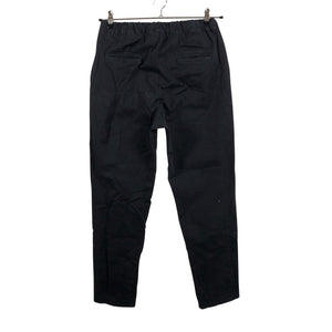 Unisex Perfect Jeans - Mittevenivad püksid, suurus 36 - Must (2)