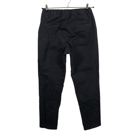 Unisex Perfect Jeans - Mittevenivad püksid, suurus 36 - Must (2)